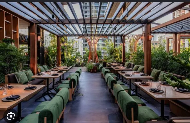 Yamashiro - Brunch plan with Valentina in Miami
