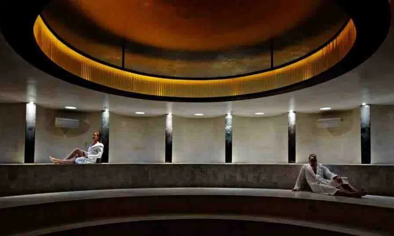 Sound Healing Spa Night - Fitness & Wellness Activities plan with Monique in Miami Beach