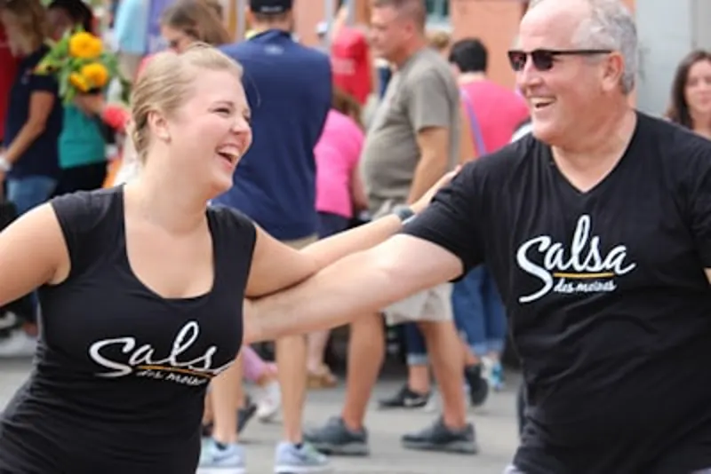 Salsa Dancing - Parties & Social Gatherings plan with Alexandra in Miami